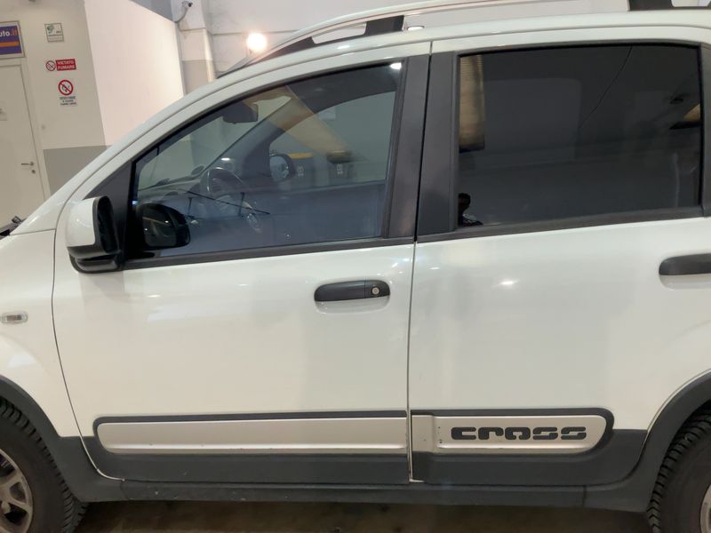 Fiat Panda 1.3 M-Jet Cross 4x4 — zdjęcie 4
