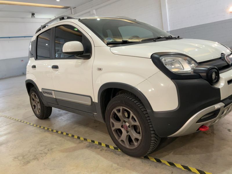 Fiat Panda 1.3 M-Jet Cross 4x4 — zdjęcie 8