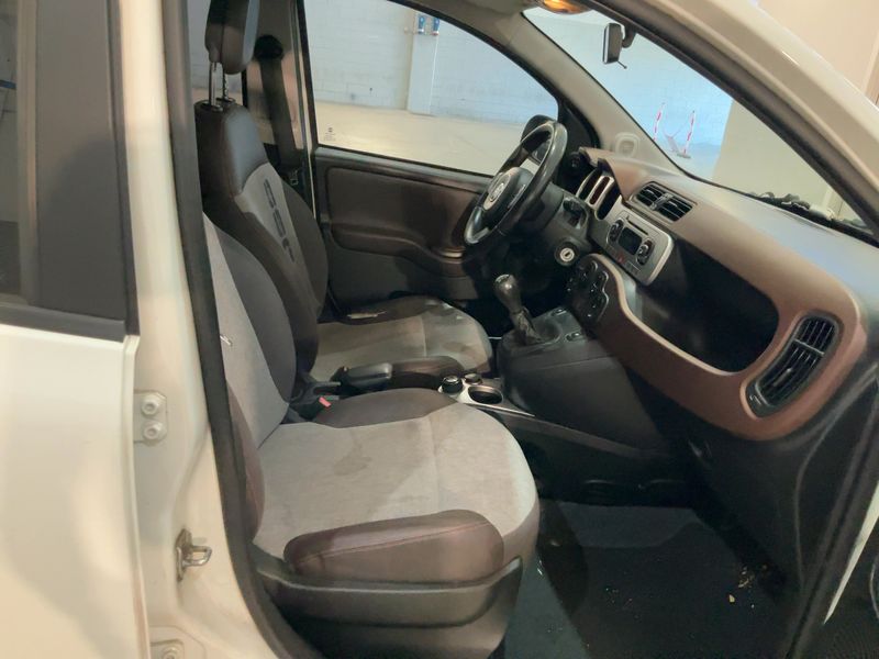 Fiat Panda 1.3 M-Jet Cross 4x4 — zdjęcie 11