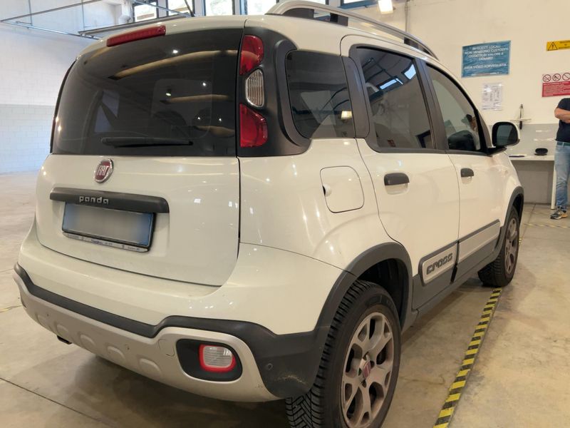 Fiat Panda 1.3 M-Jet Cross 4x4 — zdjęcie 6