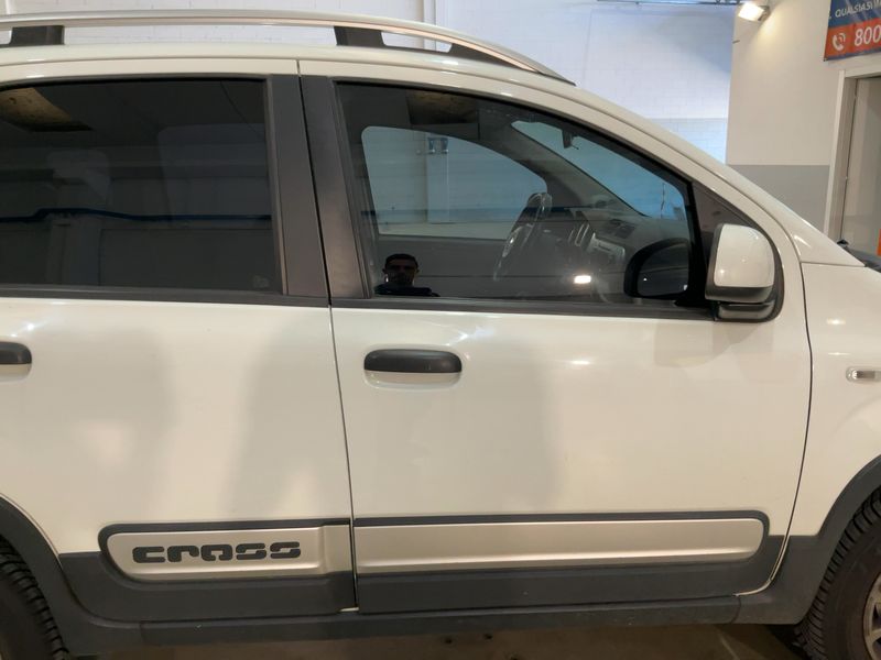 Fiat Panda 1.3 M-Jet Cross 4x4 — zdjęcie 7