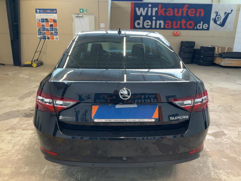 Skoda Superb 1.8 TSI Style — zdjęcie 5