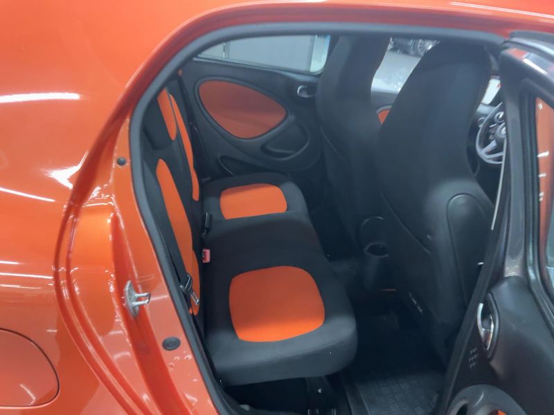 Smart forfour 1.0 Edition # 1 passion — zdjęcie 14
