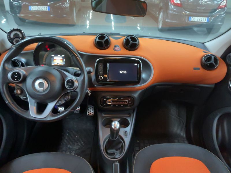 Smart forfour 1.0 Edition # 1 passion — zdjęcie 12
