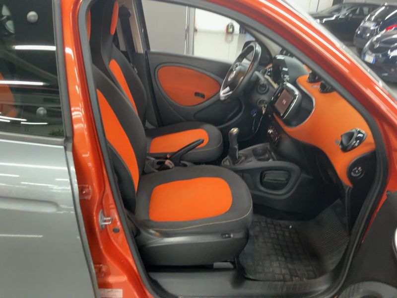 Smart forfour 1.0 Edition # 1 passion — zdjęcie 11