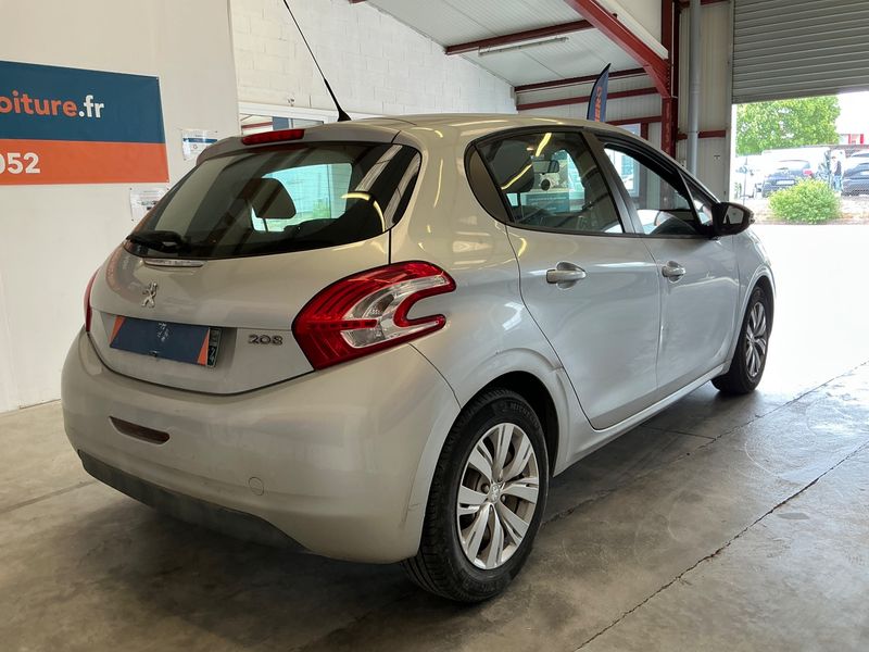 Peugeot 208 1.2 VTi Active 2013 – снимка 2