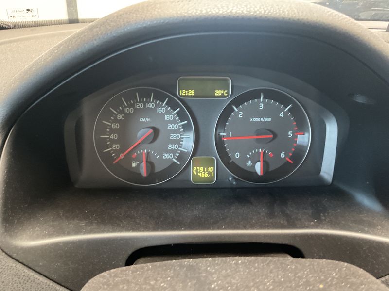 Volvo V50 1.6 D2 Business Edition — zdjęcie 4