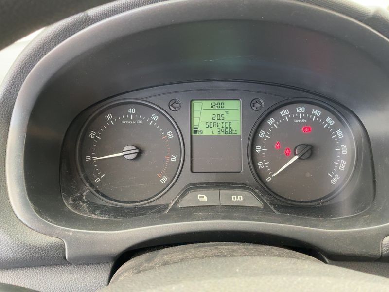 Skoda Fabia 1.2 Special — zdjęcie 13