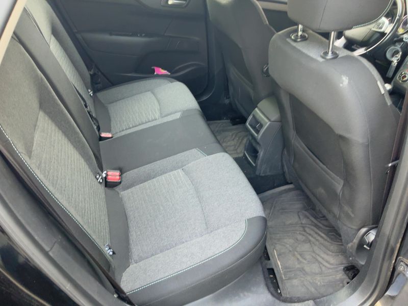 Citroen C4 1.2 PureTech Selection — zdjęcie 14