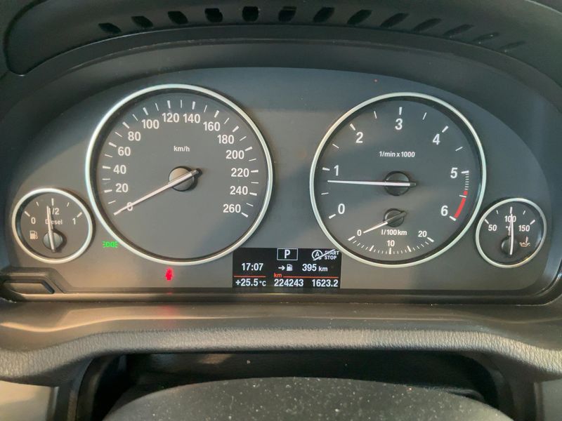 BMW X3 xDrive 20d — zdjęcie 13