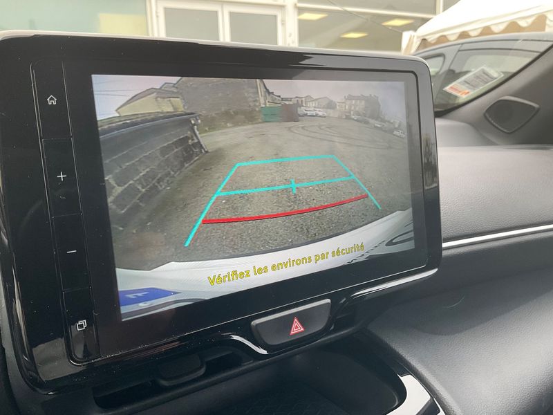 Toyota Yaris Cross 1.5 Hybrid 2WD Business Edition photo Toyota Yaris Cross 1.5 Hybrid 2WD Business Edition