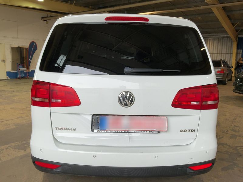 Volkswagen Touran 2.0 TDI CrossTouran — zdjęcie 5