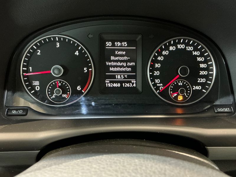 Volkswagen Touran 2.0 TDI CrossTouran — zdjęcie 13