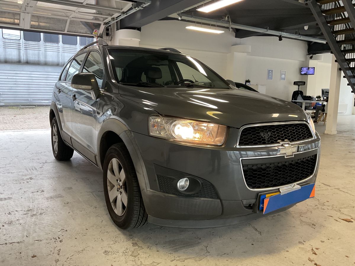 Chevrolet Captiva 2010 — photo 13