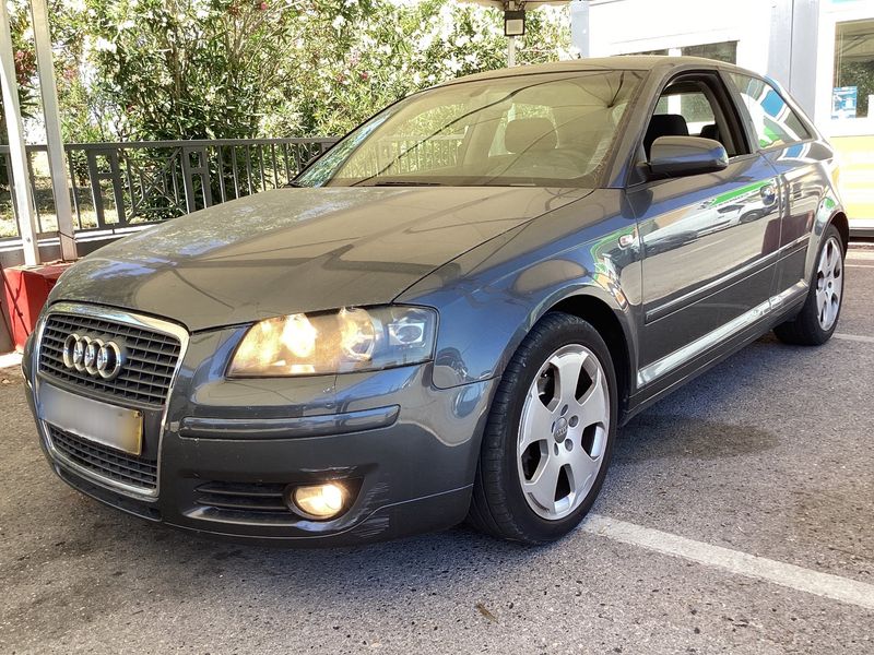 Audi A3 1.6 Ambition — zdjęcie 1