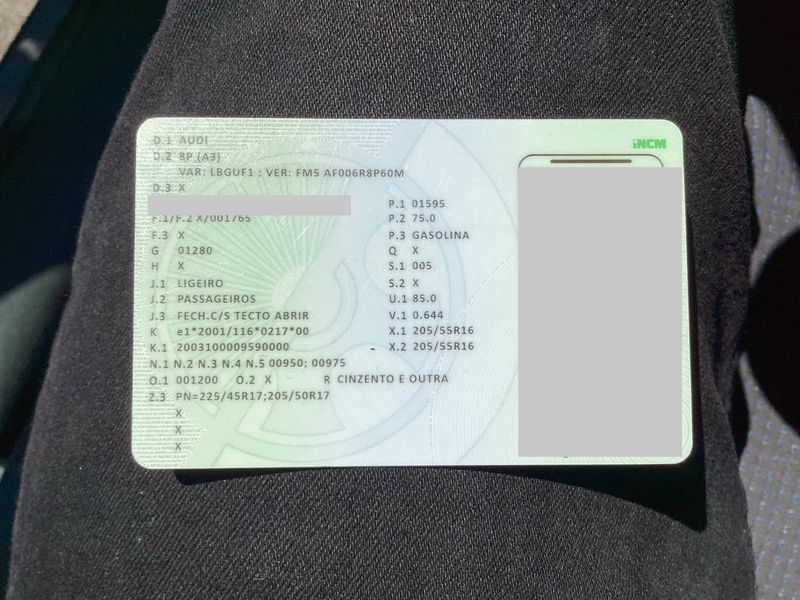 Audi A3 1.6 Ambition — zdjęcie 15