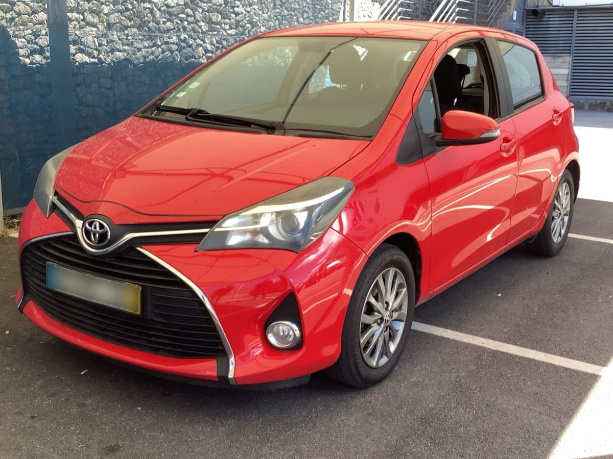 Toyota Yaris 2016