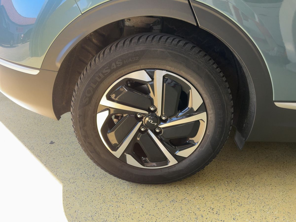 Kia Sportage 2023 — photo 10