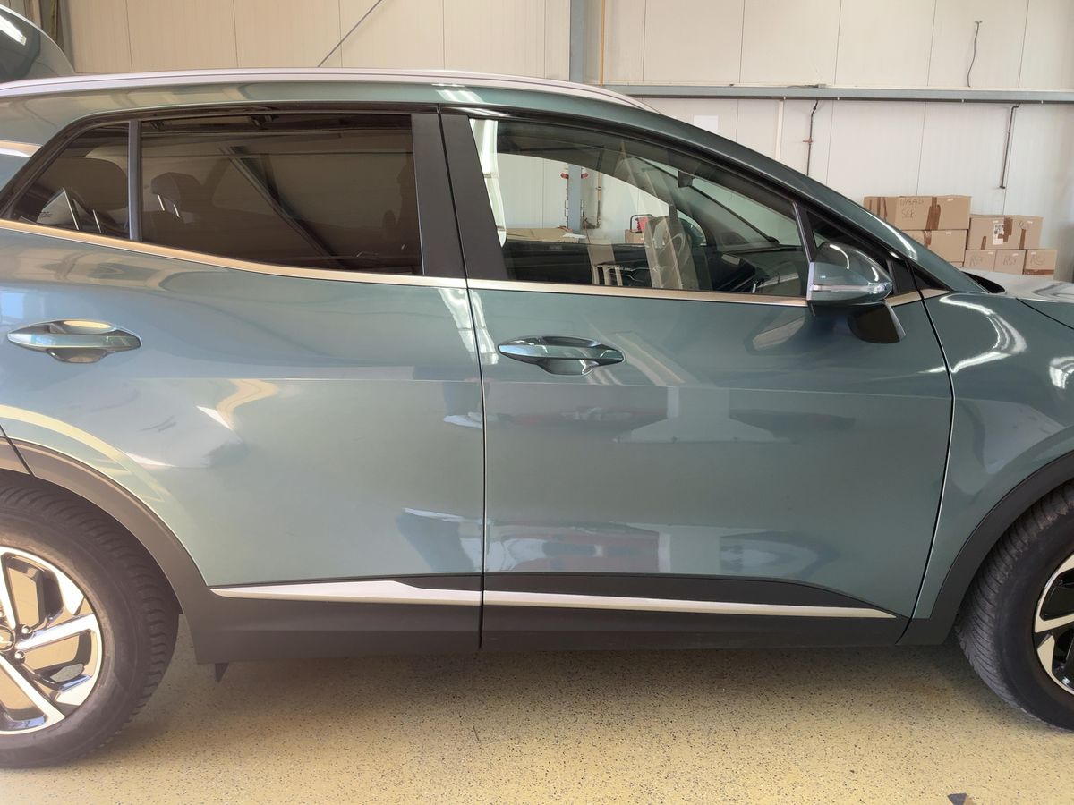 Kia Sportage 2023 — photo 11