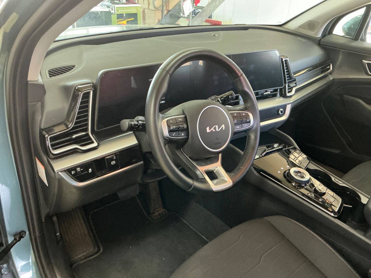 Kia Sportage 2023 — photo 3