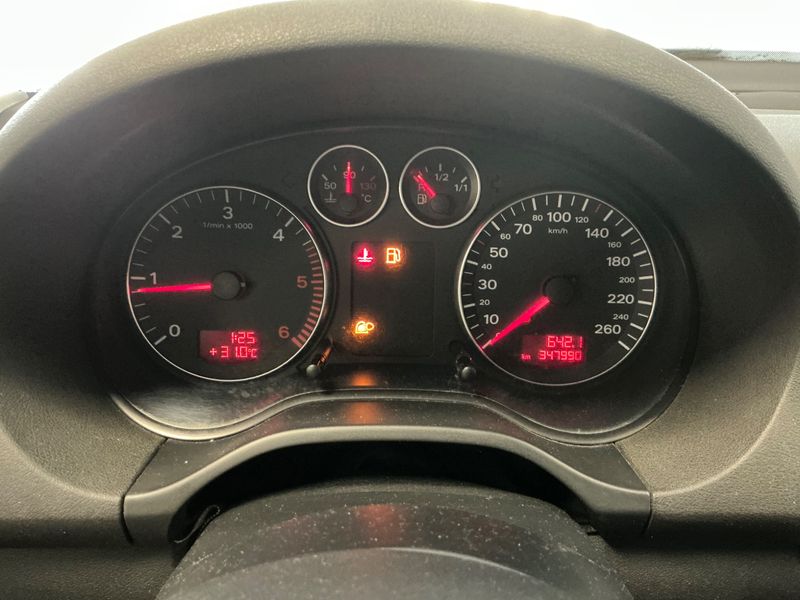 Audi A3 Sportback 1.9 TDI Ambiente — zdjęcie 4
