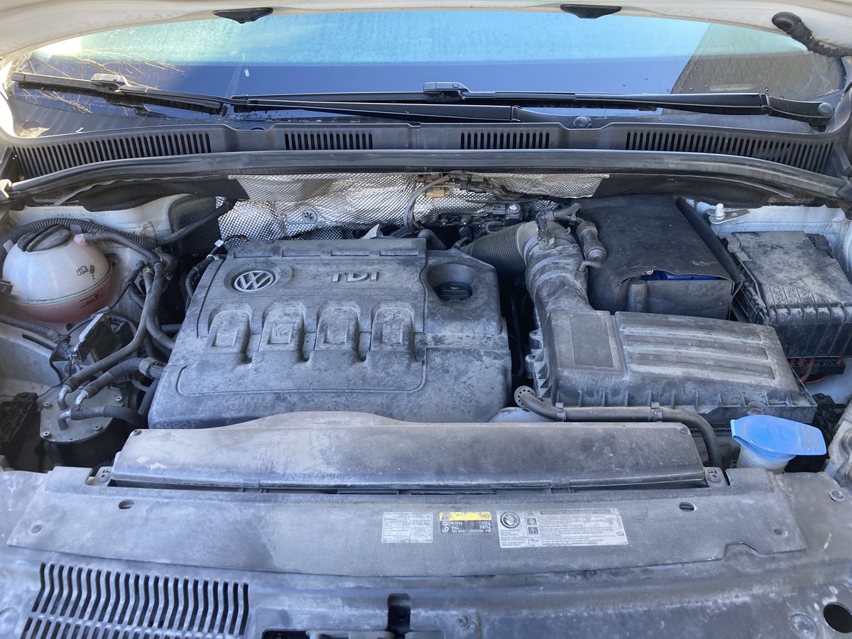 Volkswagen Sharan 2016 — photo 9