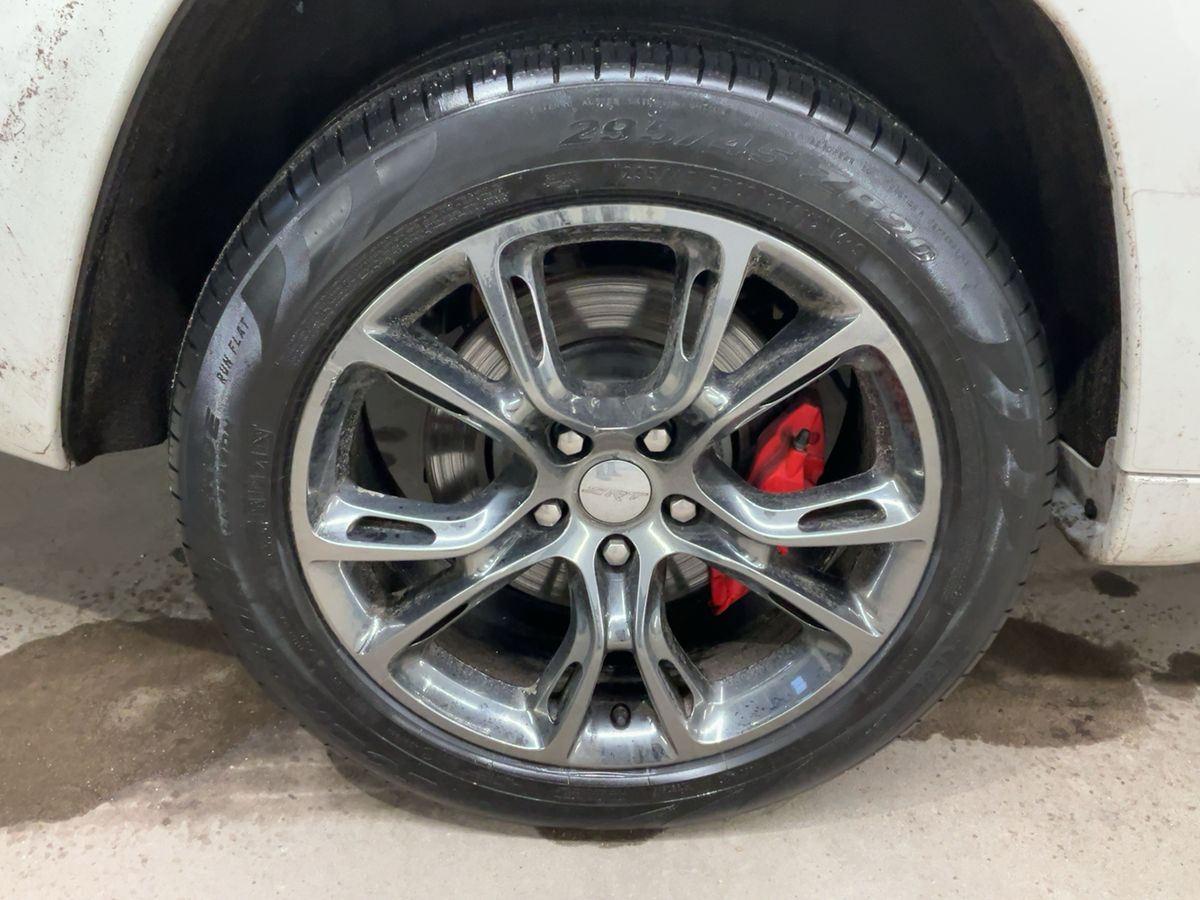 Jeep Grand 2016 — photo 10