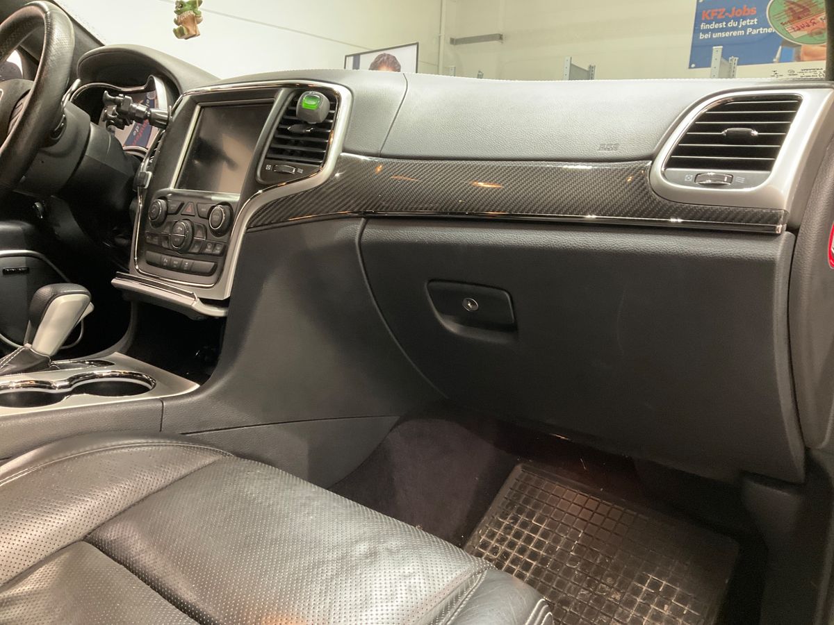 Jeep Grand 2016 — photo 25