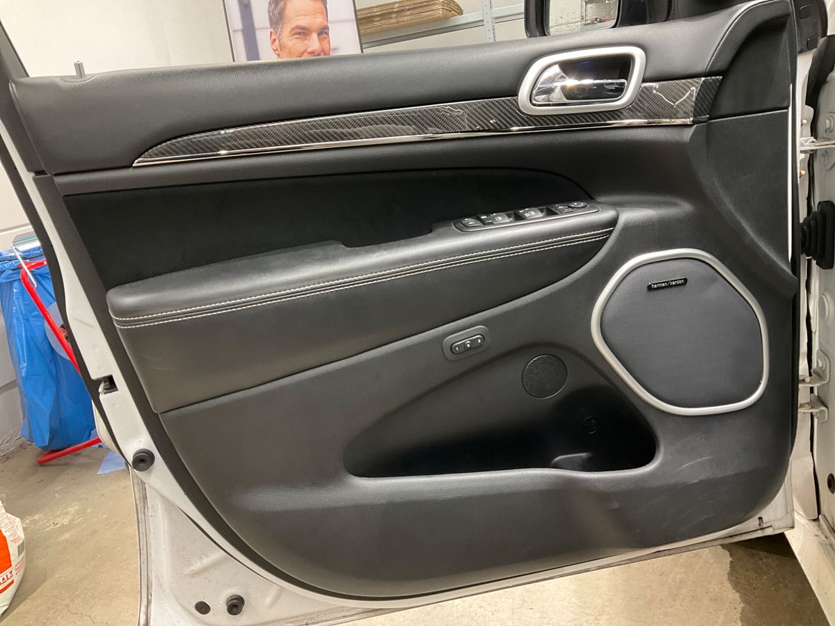 Jeep Grand 2016 — photo 26