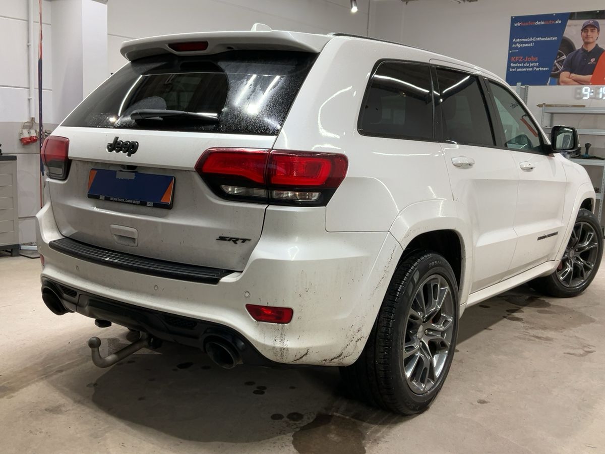 Jeep Grand 2016 — photo 9
