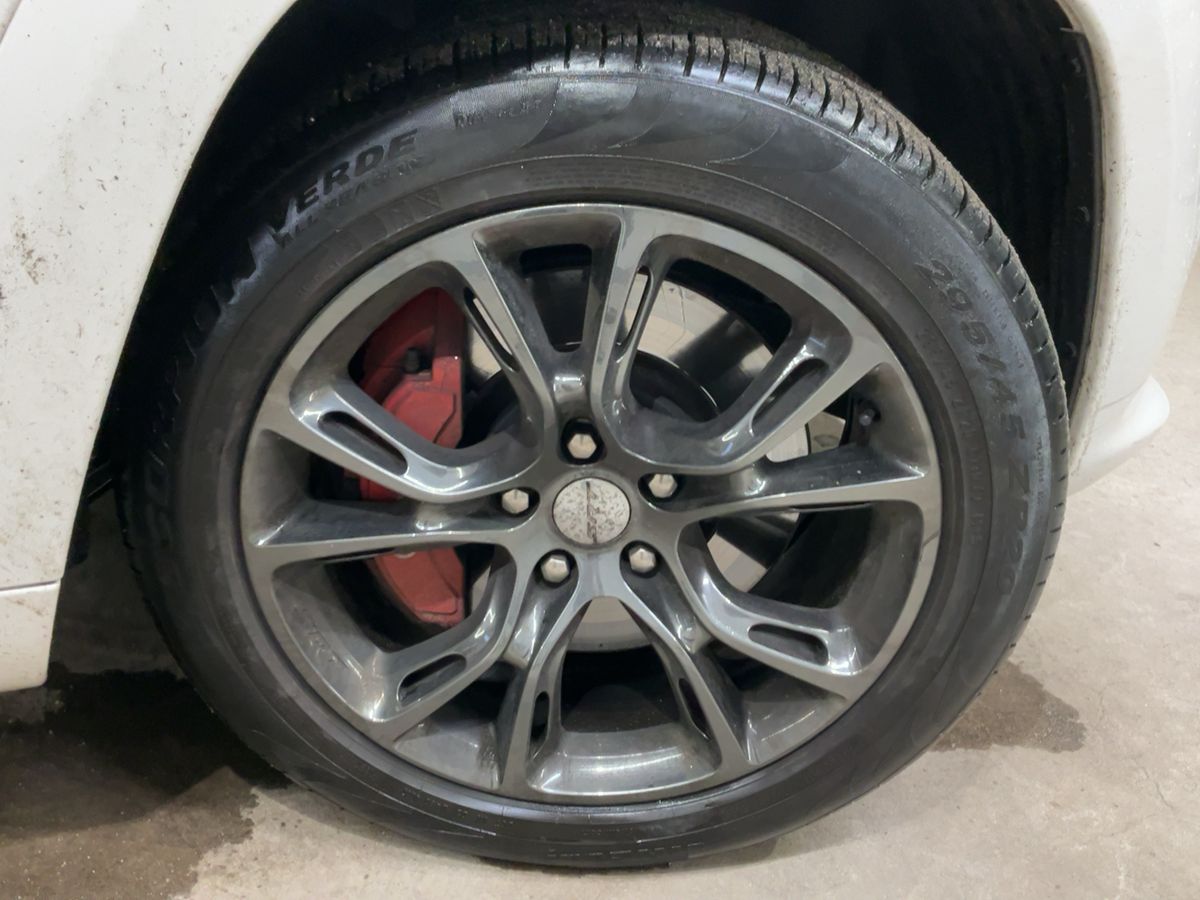 Jeep Grand 2016 — photo 12