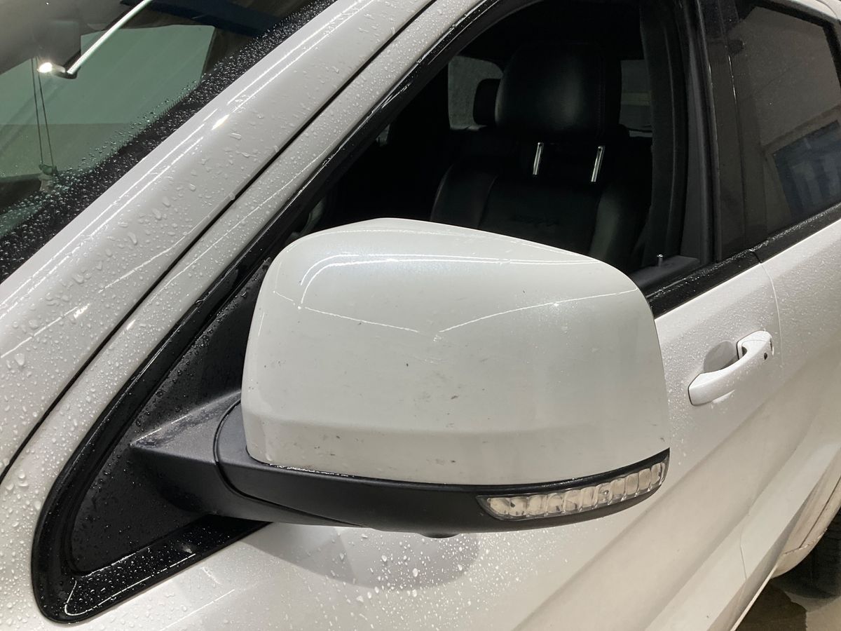Jeep Grand 2016 — photo 36