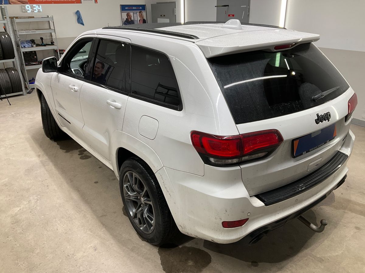 Jeep Grand 2016 — photo 44