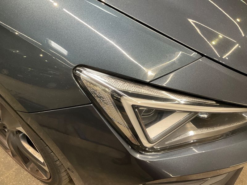 Cupra Leon 1.4 e-HYBRID VZ 2024 – снимка 28