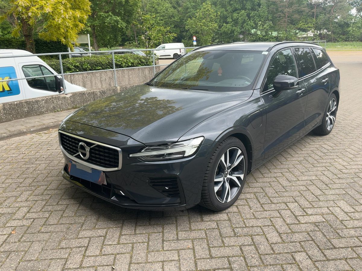 Volvo V60 2021