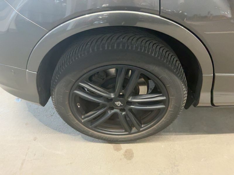 Ford Kuga 1.5 EcoBoost ST-Line 2018 – снимка 9