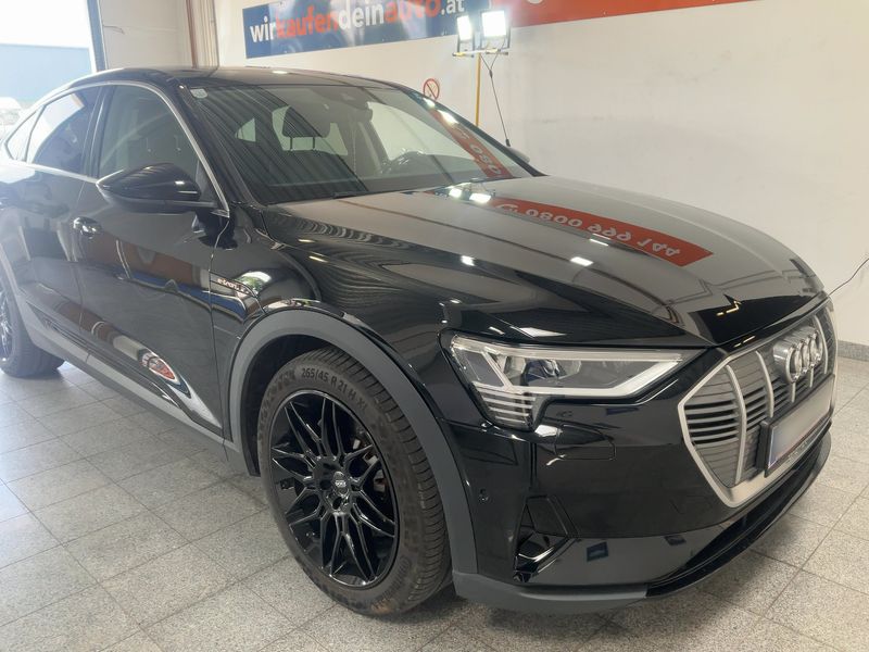 Audi e-tron Sportback 50 quattro — zdjęcie 8