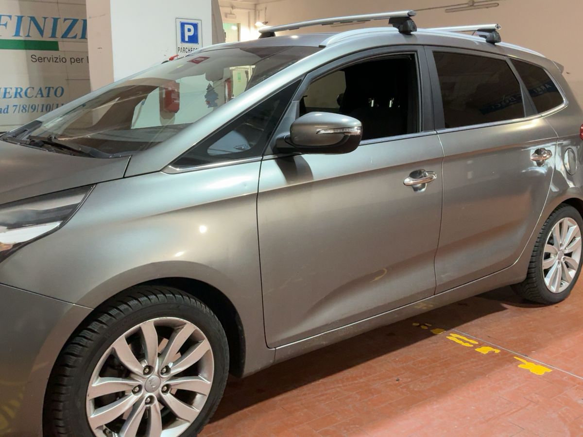 Kia Carens d'occasion