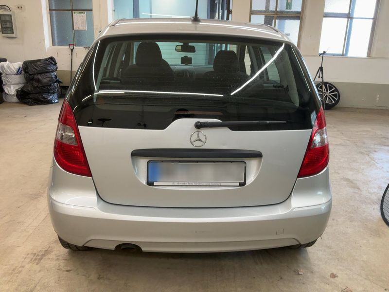 Mercedes-Benz A-Klasse A 160 Classic 2011 – снимка 7