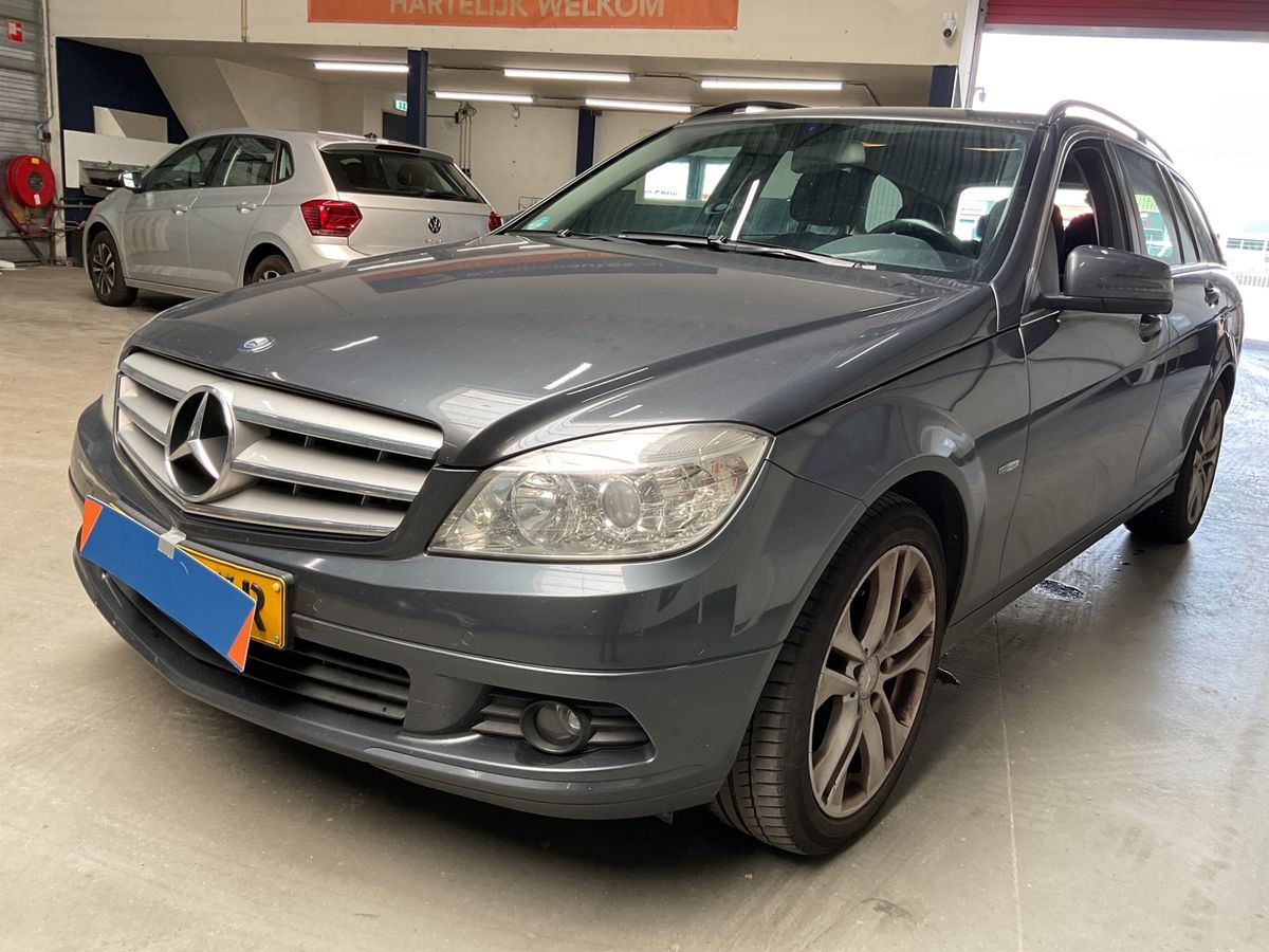 Mercedes-Benz C-Klasse 2010