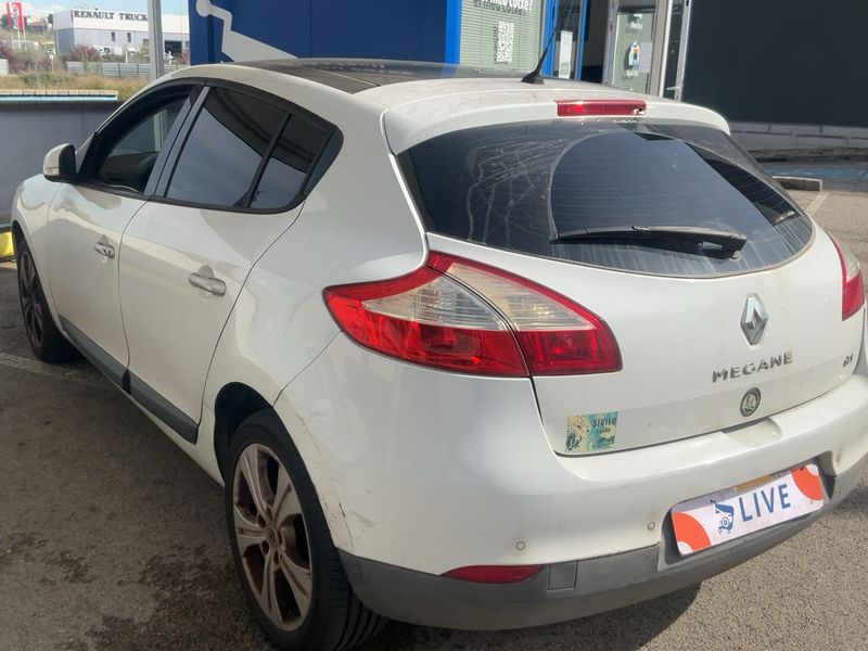 Renault Megane 1.5 dCi Dynamique — zdjęcie 3