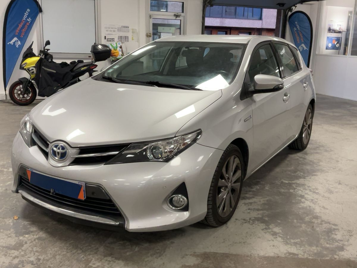 Toyota Auris 1.8 Hybrid Dynamic