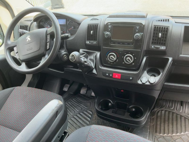 Peugeot Boxer 2.0 Blue-HDi 328 L1H1 Komfort — zdjęcie 12