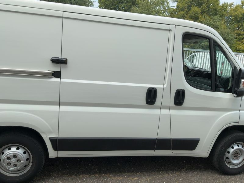 Peugeot Boxer 2.0 Blue-HDi 328 L1H1 Komfort — zdjęcie 7