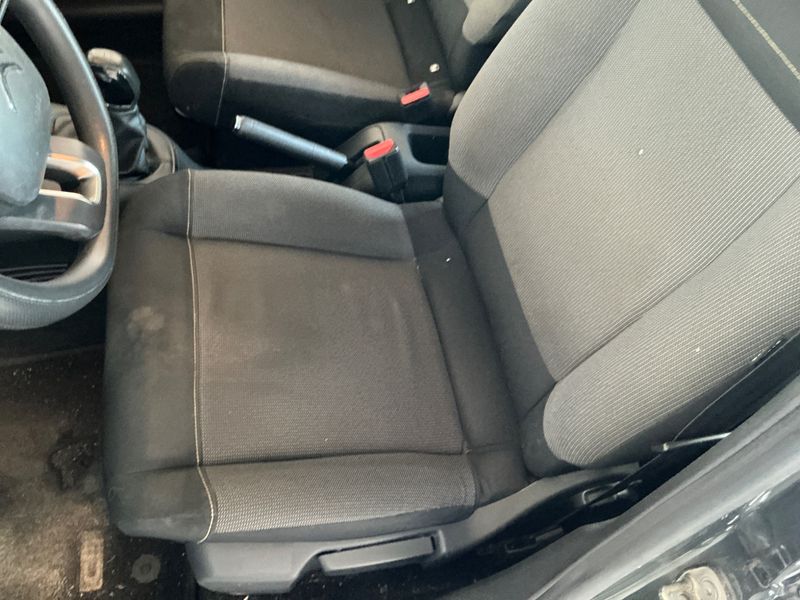 Citroen C3 1.2 PureTech Feel 2017 – снимка 22