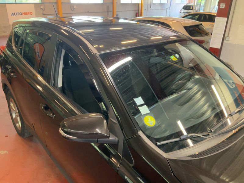 Toyota RAV 4 2.0 D-4D Life 2015 – снимка 13