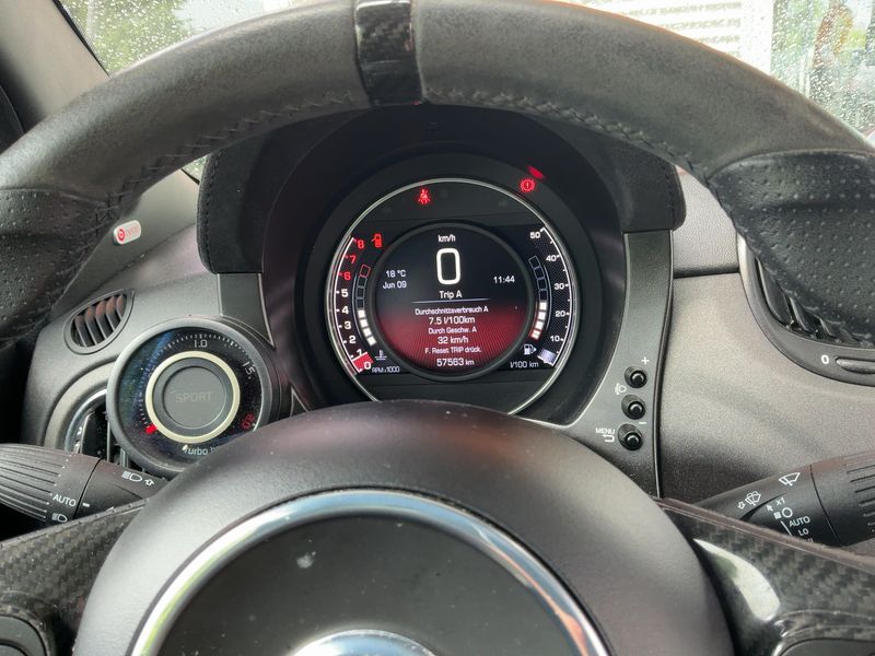 Abarth 595C 1.4 Competizione — zdjęcie 13