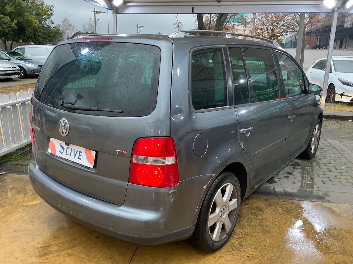 Volkswagen Touran d'occasion