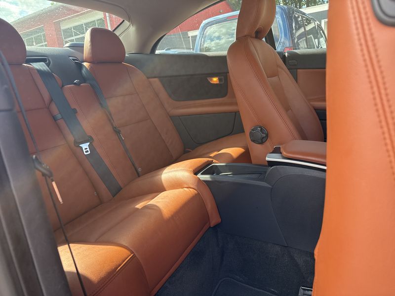 Volvo C70 2.5 T5 Momentum — zdjęcie 14