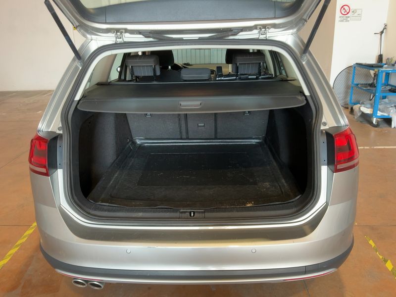 Volkswagen Golf VII 2.0 TDI 4Motion BlueMotion Tech 2015 – снимка 15